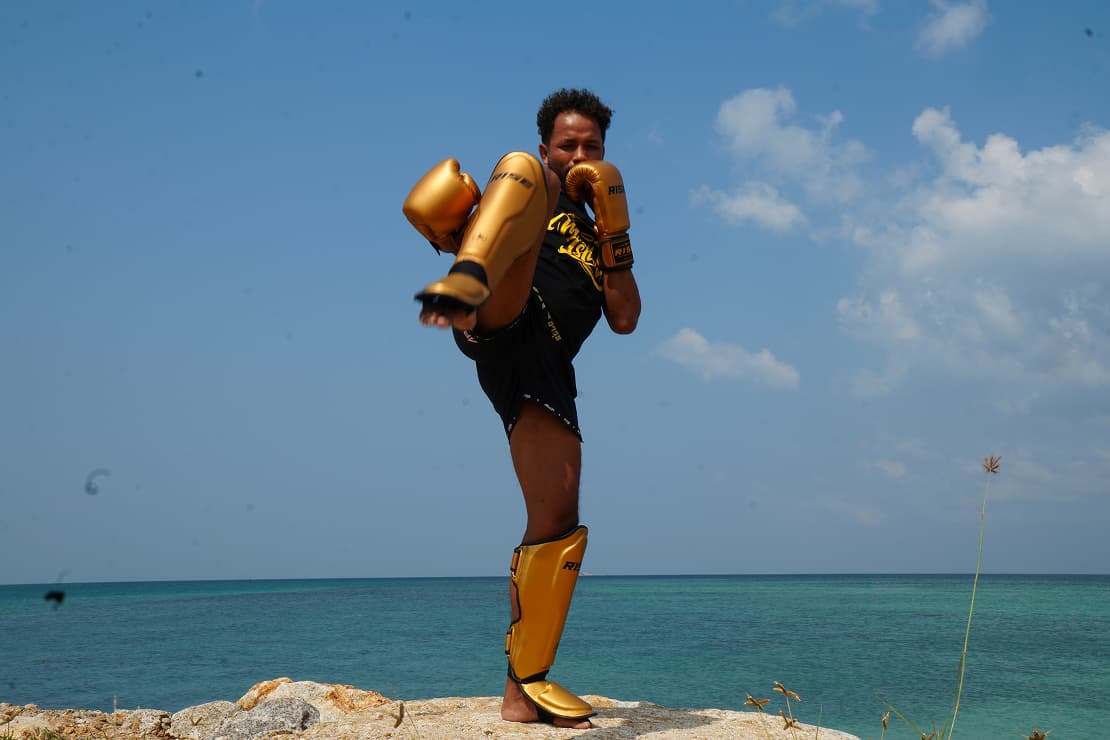 Kru Chalawan testing Rise Equipment. Photo: MTI Team