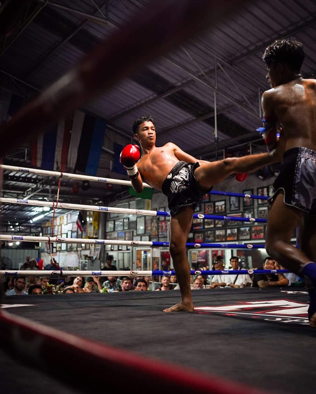 Fight night Chinnarach Stadium